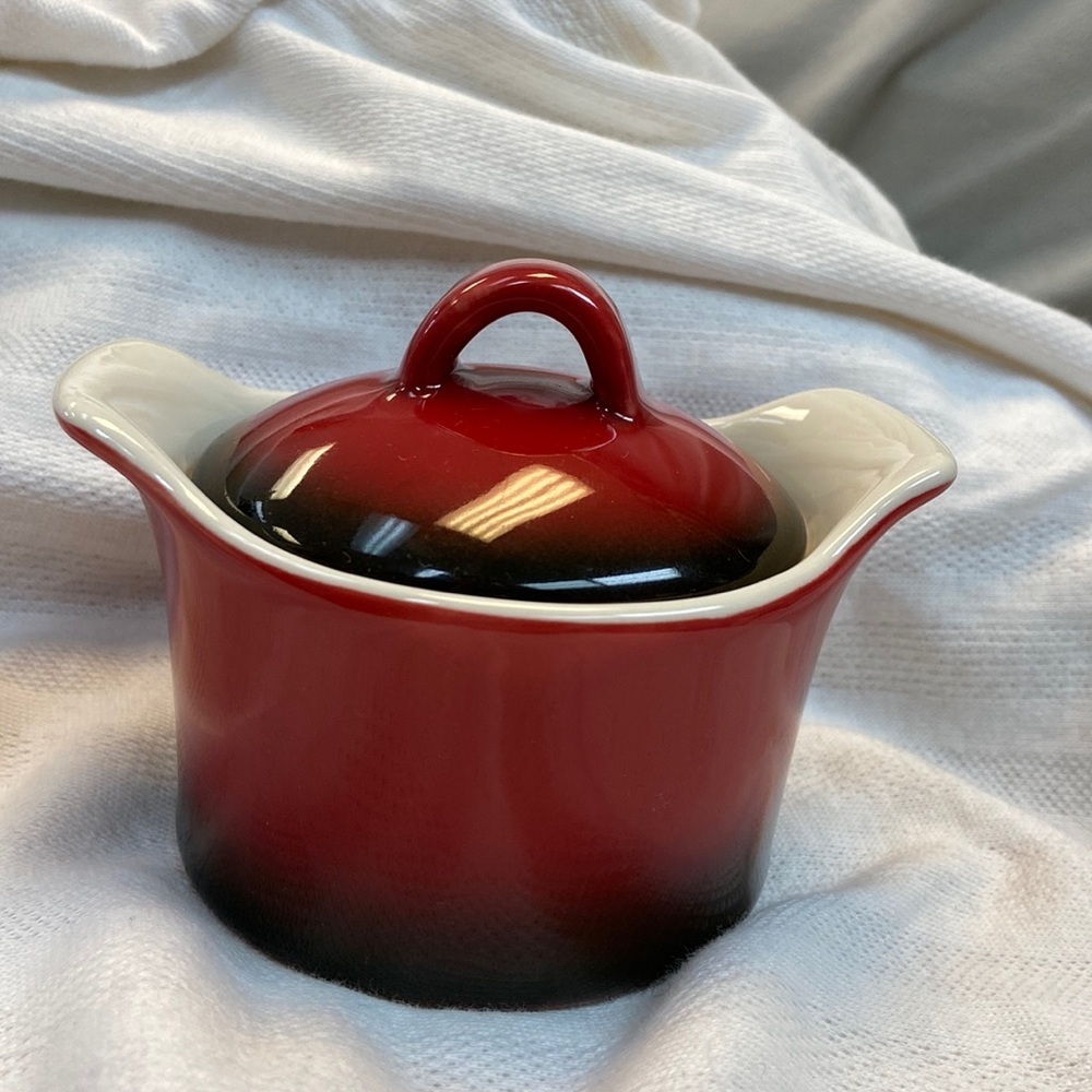 corona stoneware mini crock with lid